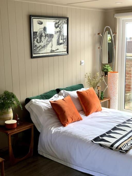 Cabin Retreat In The Heart Of Warwick. Уоруик Екстериор снимка