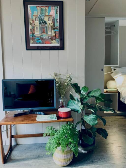Cabin Retreat In The Heart Of Warwick. Уоруик Екстериор снимка